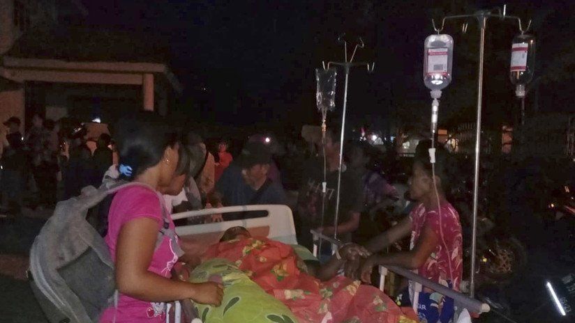 Indonesia sufre un fuerte terremoto de 7,5