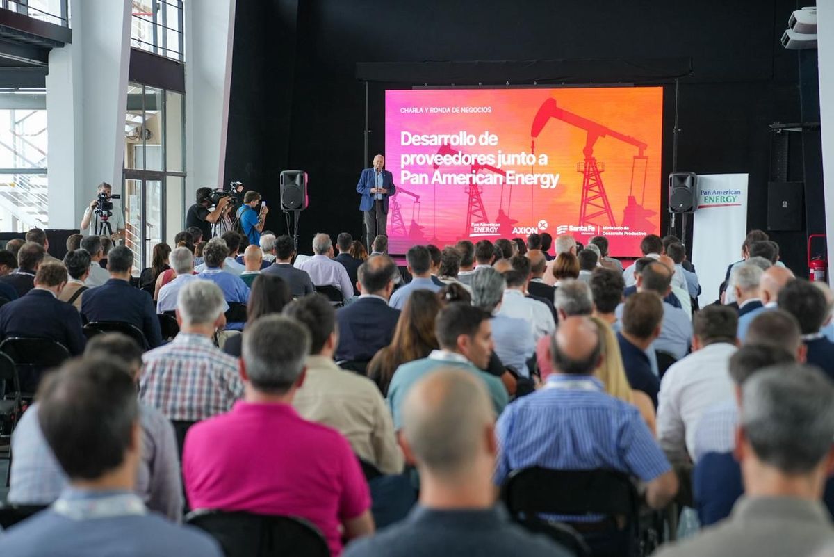 Más de 200 empresas santafesinas se capacitaron para ser proveedoras de Pan American Energy.