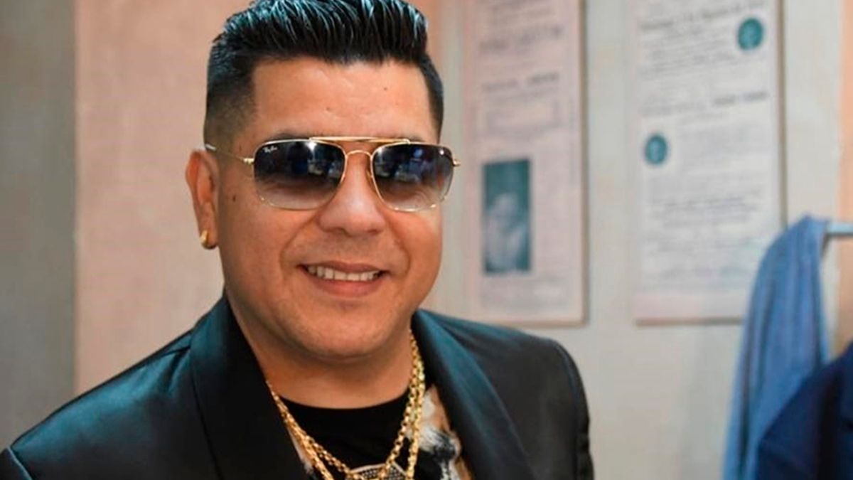 El reconocido cantante de cumbia presentará su nuevo espectáculo el próximo 14 de septiembre en el estadio Malvicino de la ciudad de Santa Fe.