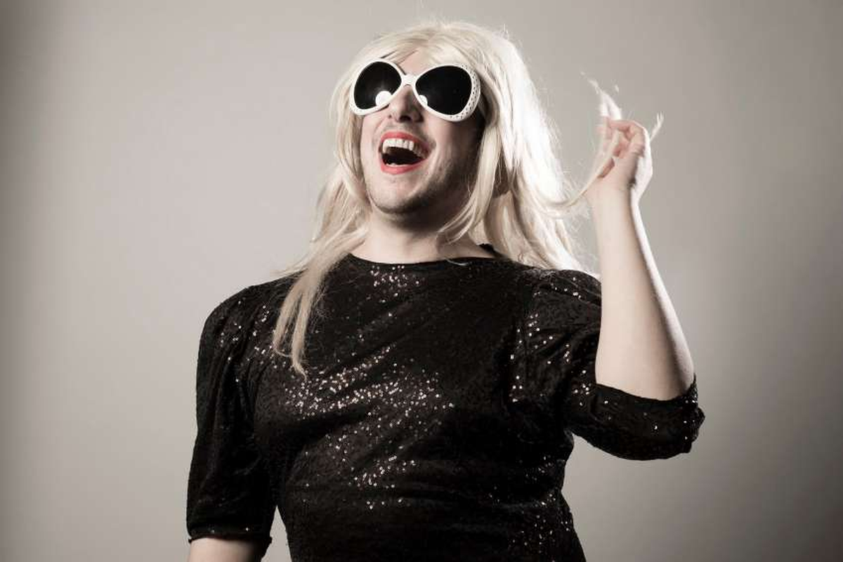 Estelita, el recordado personaje de Jey Mammón en sus obras teatrales. Estelita, el recordado personaje de Jey Mammón en sus obras teatrales.