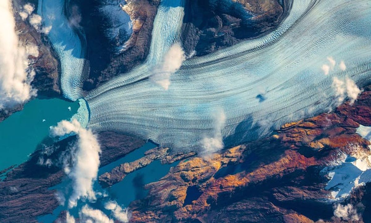 Un glaciar en la Patagonia argentina se derrite como consecuencia del cambio clim&aacute;tico.