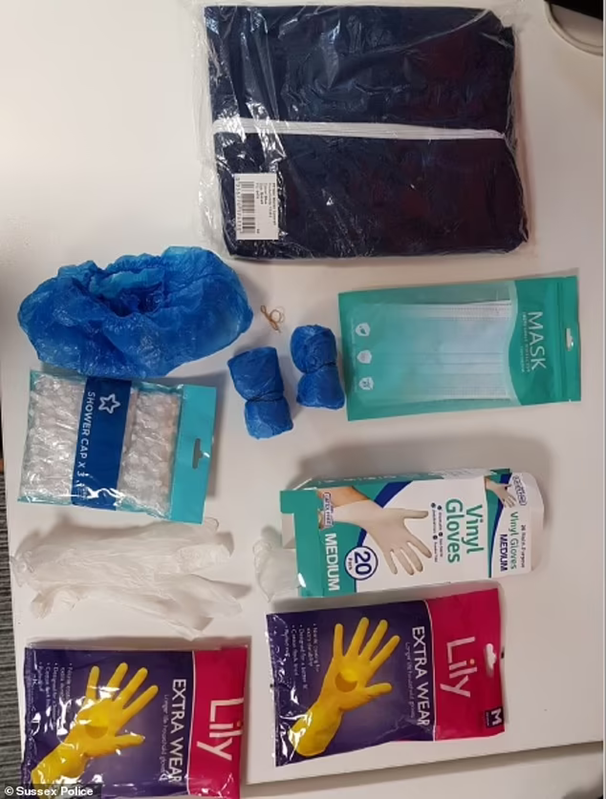 Parte del kit que George había preparado, tal y como lo encontró la policía.