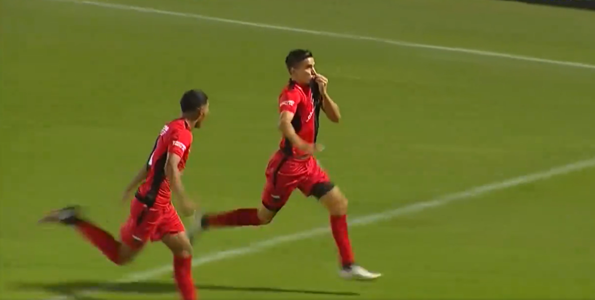 Gol de Jourdan para el 1 a 0 de Colón vs. Estudiantes de Río Cuarto.