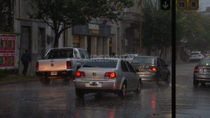 Luego del fuerte temporal que se produjo en la mañana de este viernes en la ciudad de Santa Fe, el municipio informó la actualización de datos de lluvia y actuaciones.