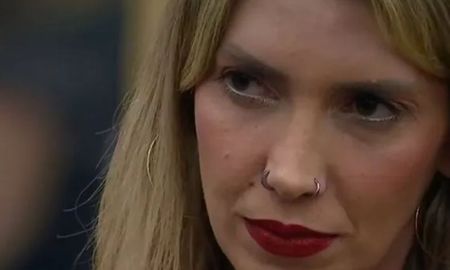 Carmiña Masi se burló de los dientes de Andrea del Boca tras su accidente. Carmiña Masi se burló de los dientes de Andrea del Boca tras su accidente.