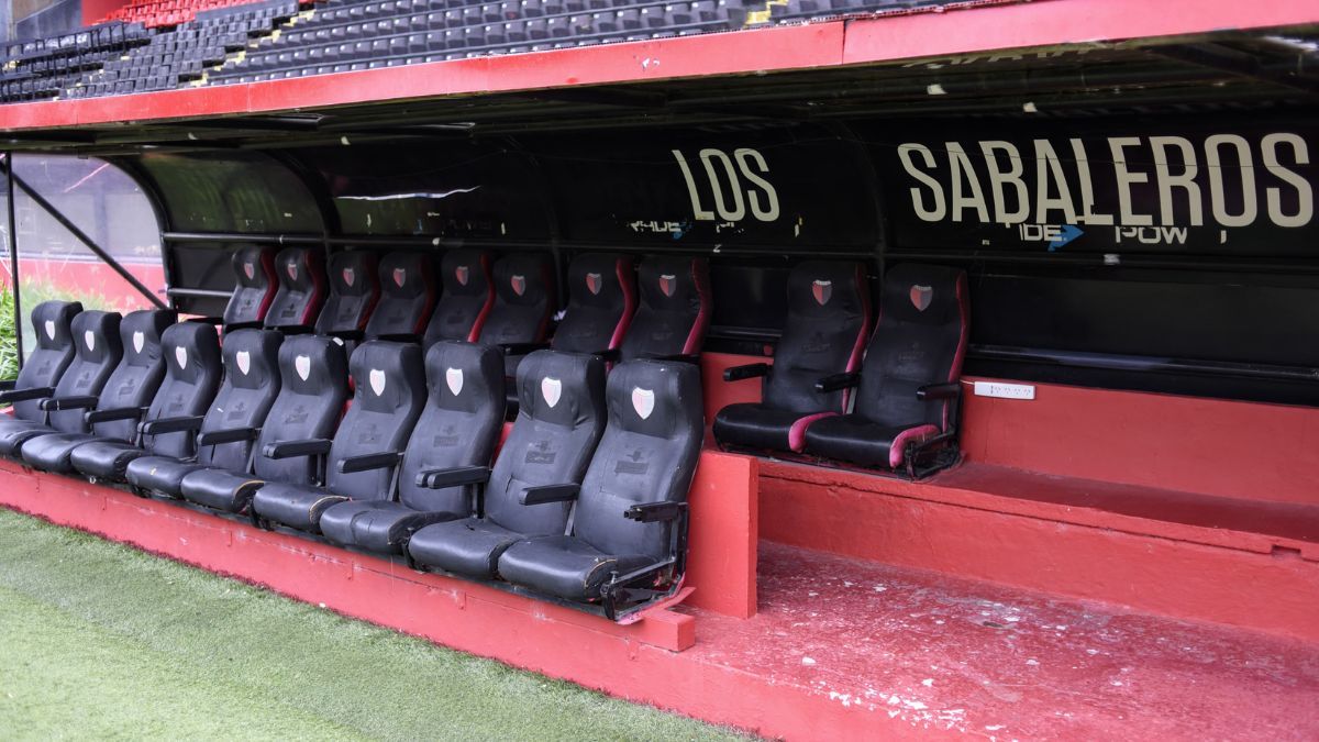 Colón definió quién será el técnico el domingo contra Almirante Brown: ¿Y después?