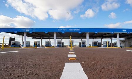 La Cancillería Argentina informó al Ministerio de Seguridad de la Nación, y se puso en conocimiento a la Dirección General de Coordinación Internacional de la Policía Federal Argentina (PFA), indicaron fuentes del caso. Según trascendió, se investigaron cuentas de Facebook y allí no se descubrió ningún contenido relacionado con terrorismo. La Cancillería Argentina informó al Ministerio de Seguridad de la Nación, y se puso en conocimiento a la Dirección General de Coordinación Internacional de la Policía Federal Argentina (PFA), indicaron fuentes del caso. Según trascendió, se investigaron cuentas de Facebook y allí no se descubrió ningún contenido relacionado con terrorismo.