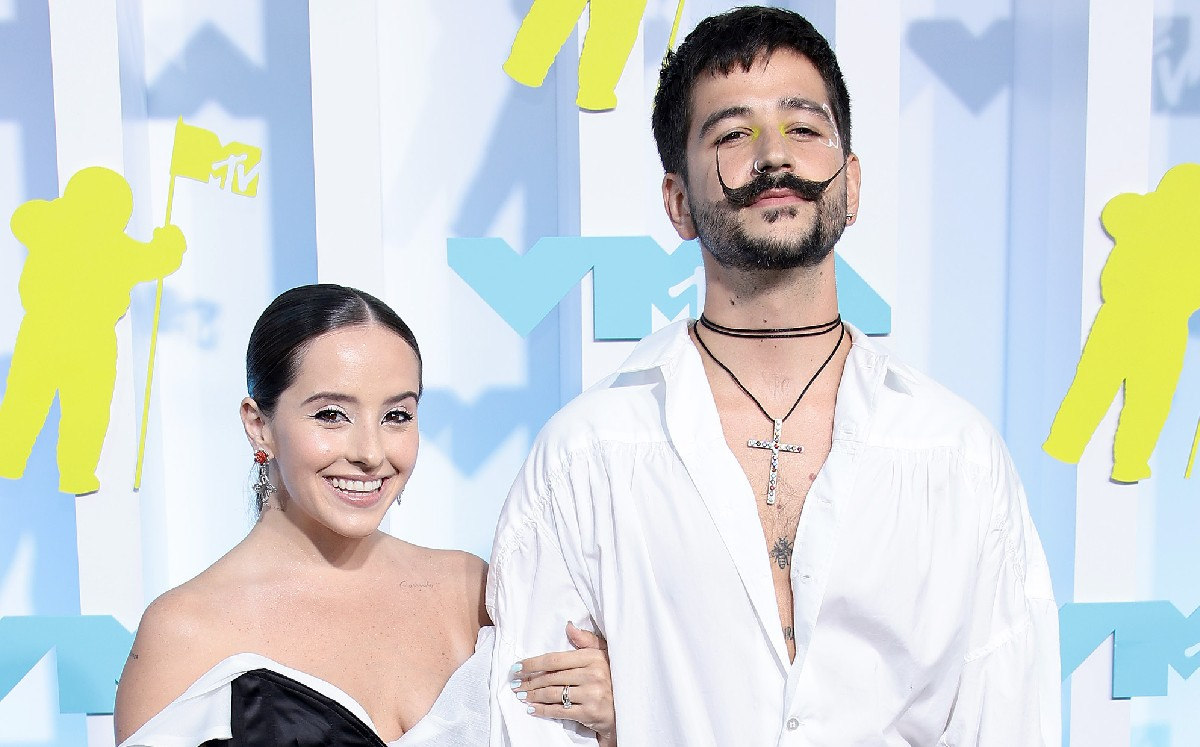 "Parecen Campanita y Peter Pan": los looks de Camilo y Evaluna en los MTV VMAs 2022