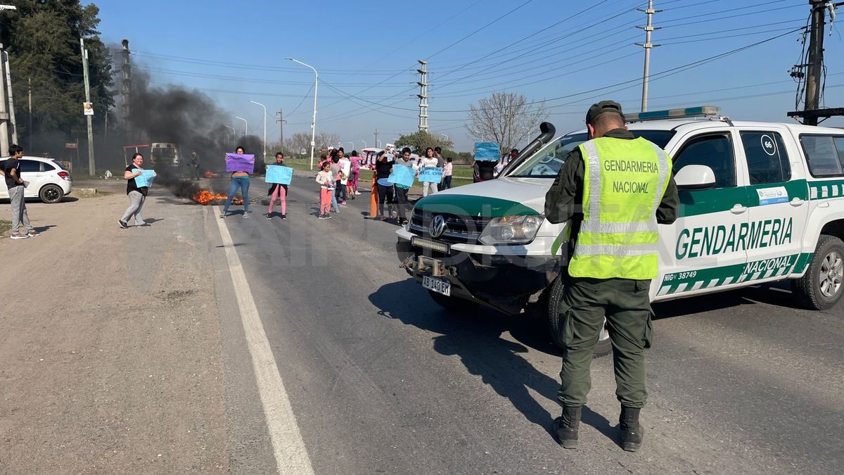 El corte fue liberado por los propios automovilistas cerca de las 12 El corte fue liberado por los propios automovilistas cerca de las 12
