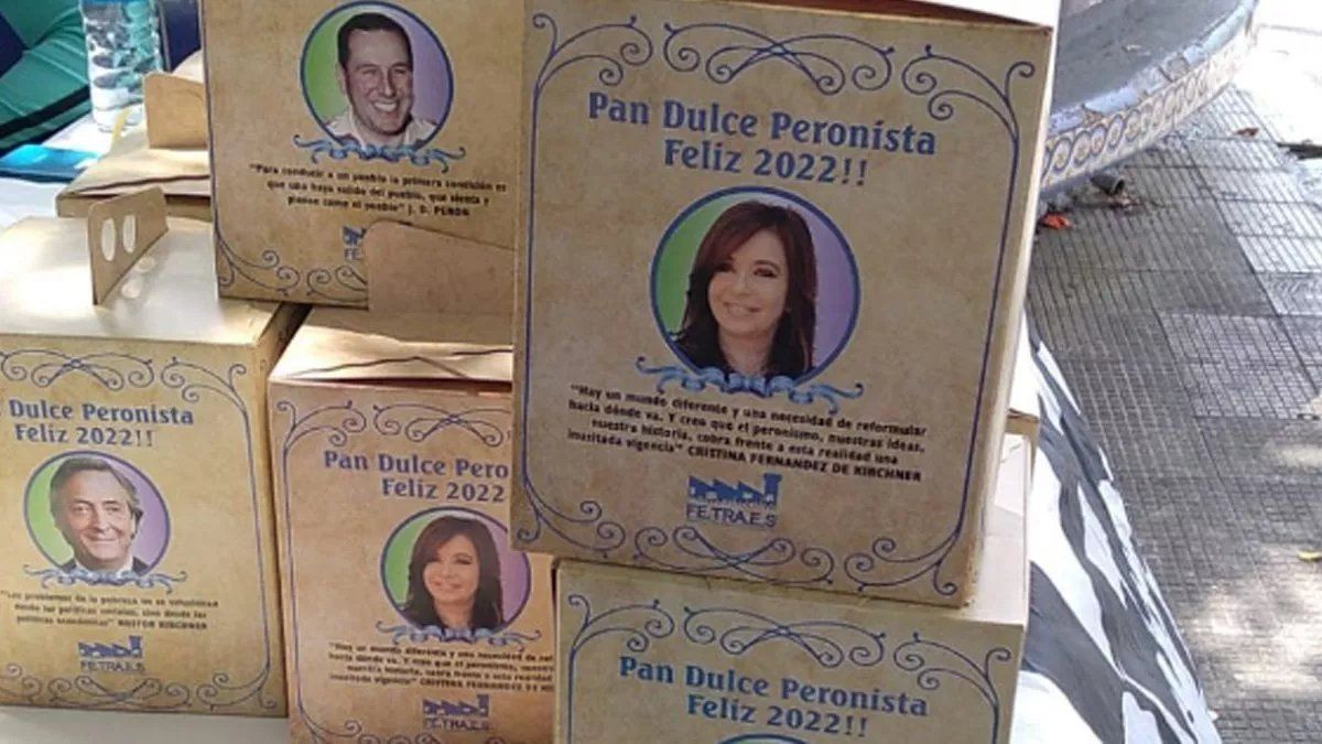 Cuánto cuesta el pan dulce peronista que tiene las caras de Cristina Kirchner