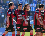Racing se decidió por un ex Colón para asumir el cargo de técnico tras la salida de Fernando Gago. Racing se decidió por un ex Colón para asumir el cargo de técnico tras la salida de Fernando Gago.