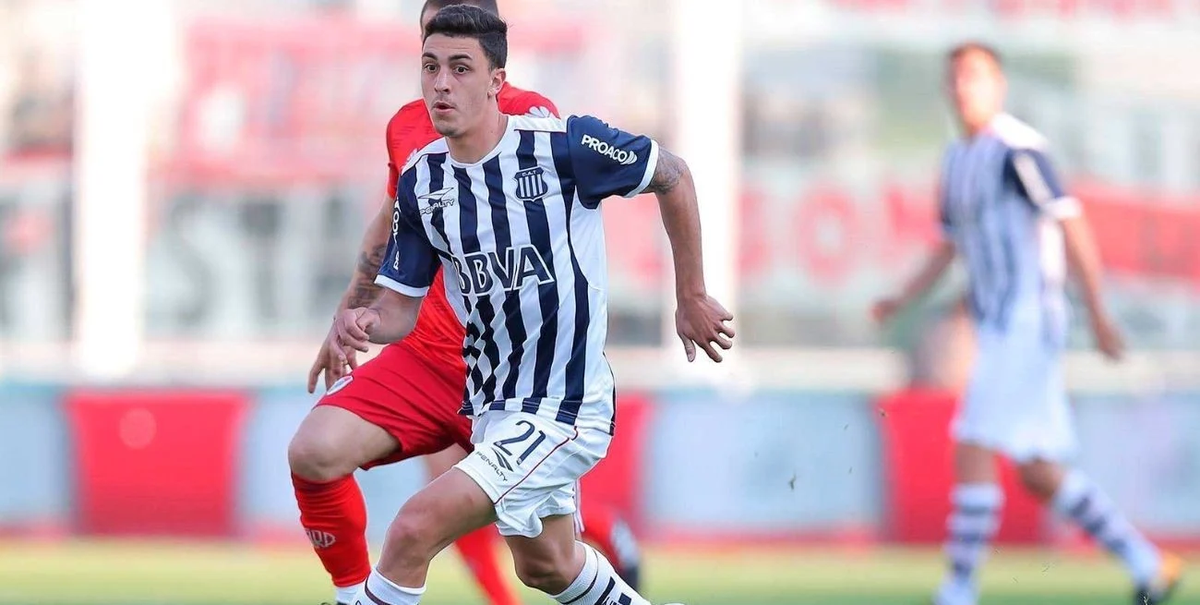 El equipo de Córdoba llega a la definición del campeonato con una impresionante racha de cinco triunfos consecutivos que le permitió alcanzar en puntos a Vélez. El equipo de Córdoba llega a la definición del campeonato con una impresionante racha de cinco triunfos consecutivos que le permitió alcanzar en puntos a Vélez.