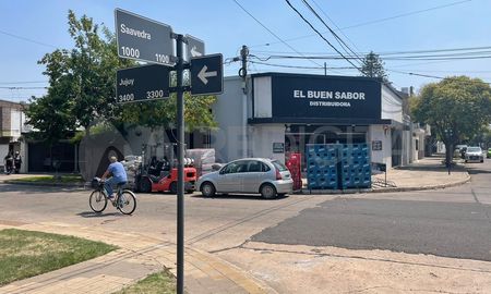 El comercio ubicado en inmediaciones de Saavedra y Jujuy acumula ataques de ladrones que van en busca de mercadería El comercio ubicado en inmediaciones de Saavedra y Jujuy acumula ataques de ladrones que van en busca de mercadería