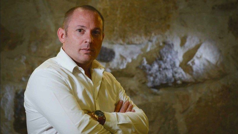 Una campaña que transita por el barro