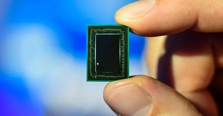 La falta de chips podría seguir por un año y medio.