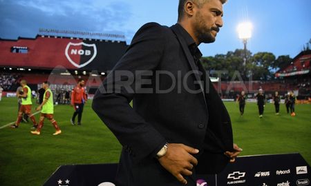 Gustavo Munúa analizó la victoria del Club Atlético Unión sobre Sportivo Las Parejas por Copa Argentina. Gustavo Munúa analizó la victoria del Club Atlético Unión sobre Sportivo Las Parejas por Copa Argentina.