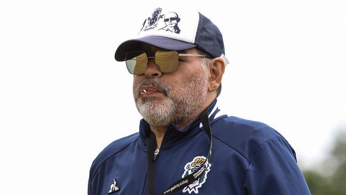 La cuenta oficial de Diego Maradona recordó al Indio Solari con una mítica frase de Patricio Rey.