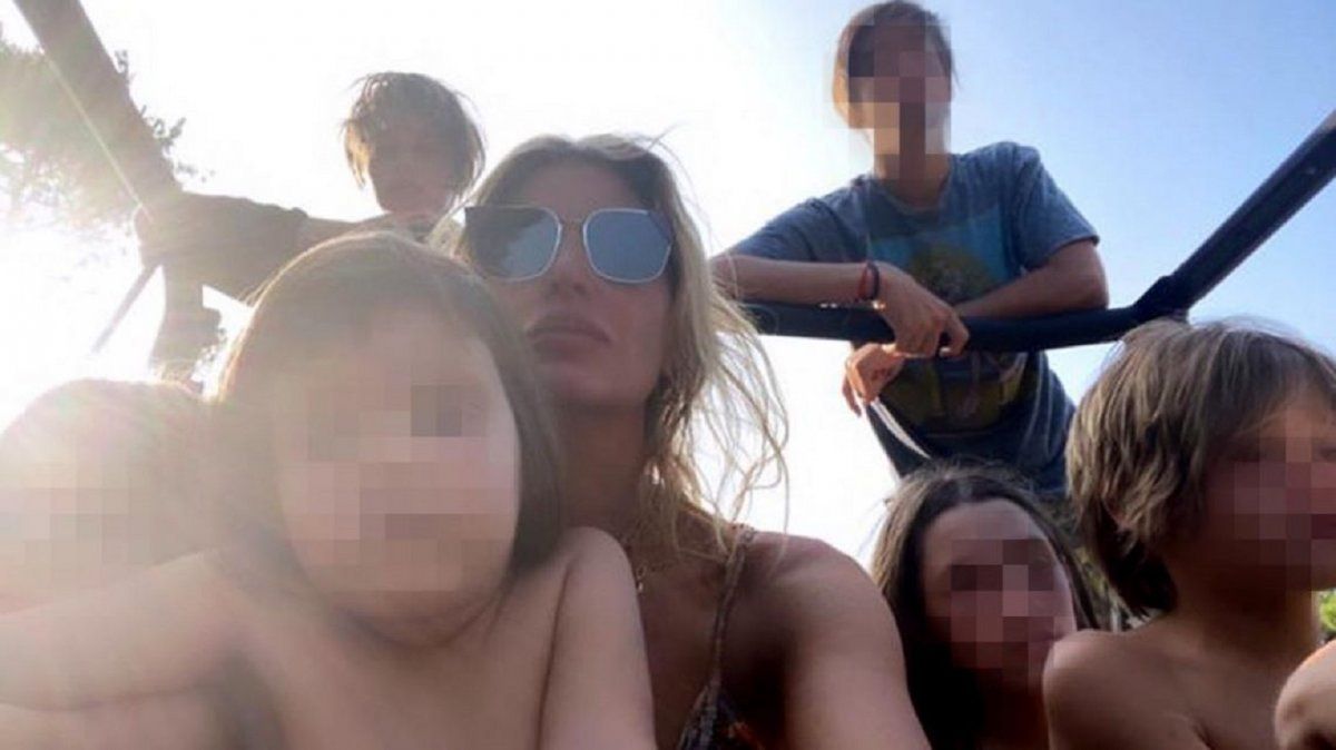 Polémica por un video del hijo menor de Dolores Barreiro manejando