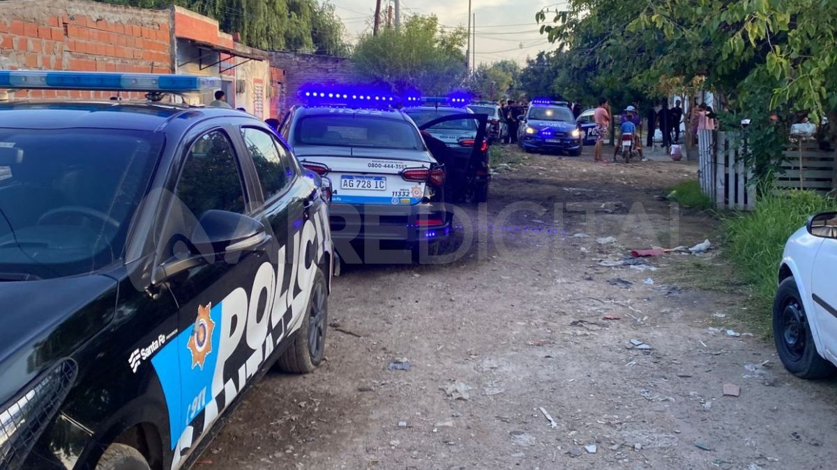 Un hombre y una mujer murieron tras ser baleados en barrio Barranquitas.