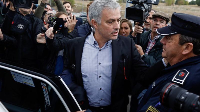 Mourinho fue condenado a un año de prisión por fraude fiscal