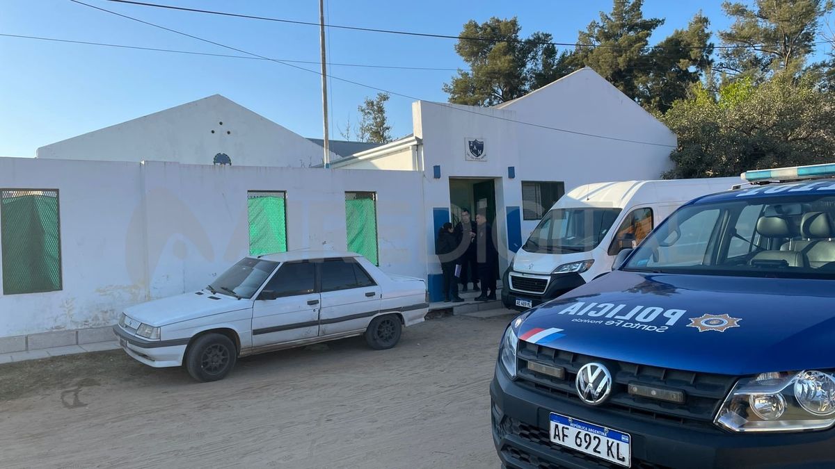 La Guardia: desvalijaron el taller de radio de la Escuela N° 941 La Guardia: desvalijaron el taller de radio de la Escuela N° 941