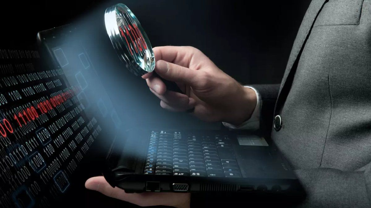 Desactivan masiva red de empresas que utilizaban Facebook