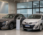 Peugeot 208 vs. Toyota Yaris: cuál conviene comprar.