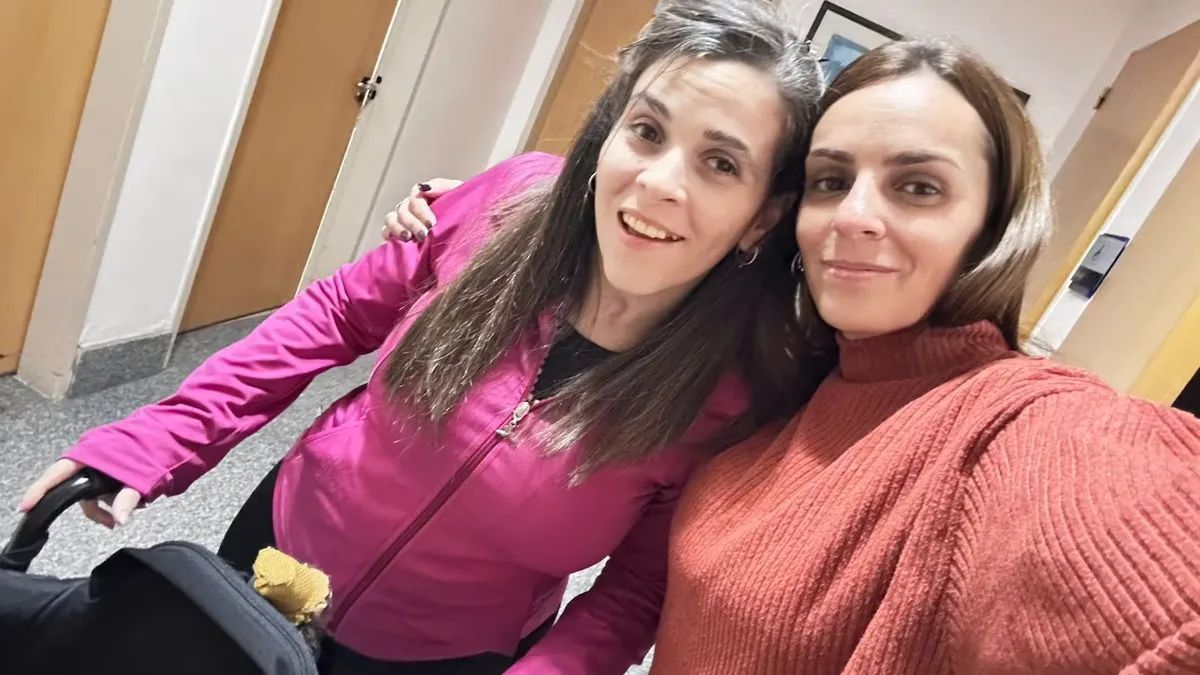 Tatiana Ruiz junto a su hermana Camila. Tatiana Ruiz junto a su hermana Camila.