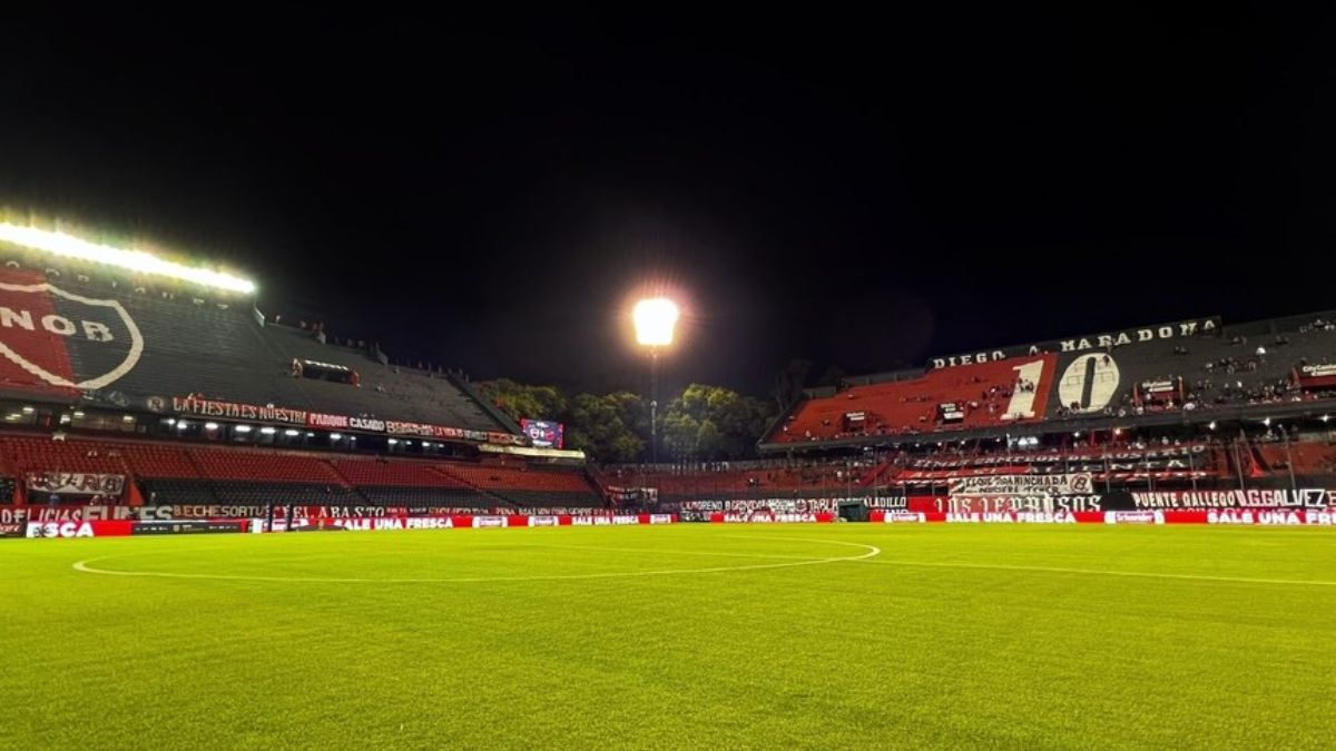 Crisis en Newells: reclamos y riesgo de suspensión del partido contra Racing
