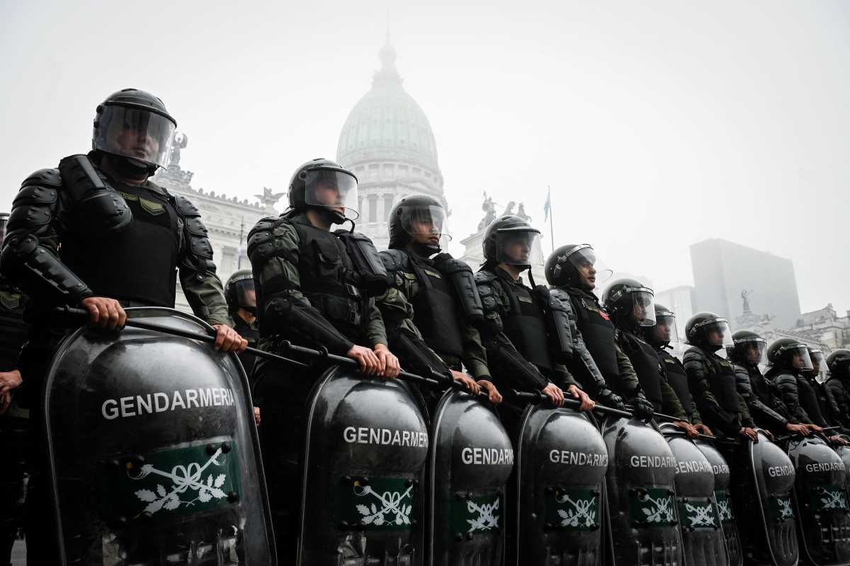 El Gobierno diseñó un gran operativo de seguridad con 1.100 efectivos de las fuerzas federales El Gobierno diseñó un gran operativo de seguridad con 1.100 efectivos de las fuerzas federales