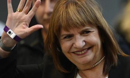 Patricia Bullrich asumirá como senadora nacional el próximo 10 de diciembre. Alejandra Monteoliva la reemplaza en la cartera.