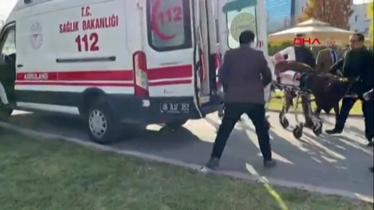 Un diputado de Turquía terminó en terapia intensiva por un golpe en la cabeza.