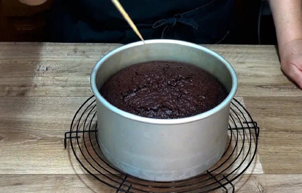 Hornear con el horno precalentado a 175ºC