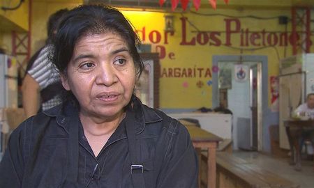 La fundadora del comedor Los Piletones, Margarita Barrientos, se quebró al advertir sobre la dura situación social que vive el país. La fundadora del comedor Los Piletones, Margarita Barrientos, se quebró al advertir sobre la dura situación social que vive el país.
