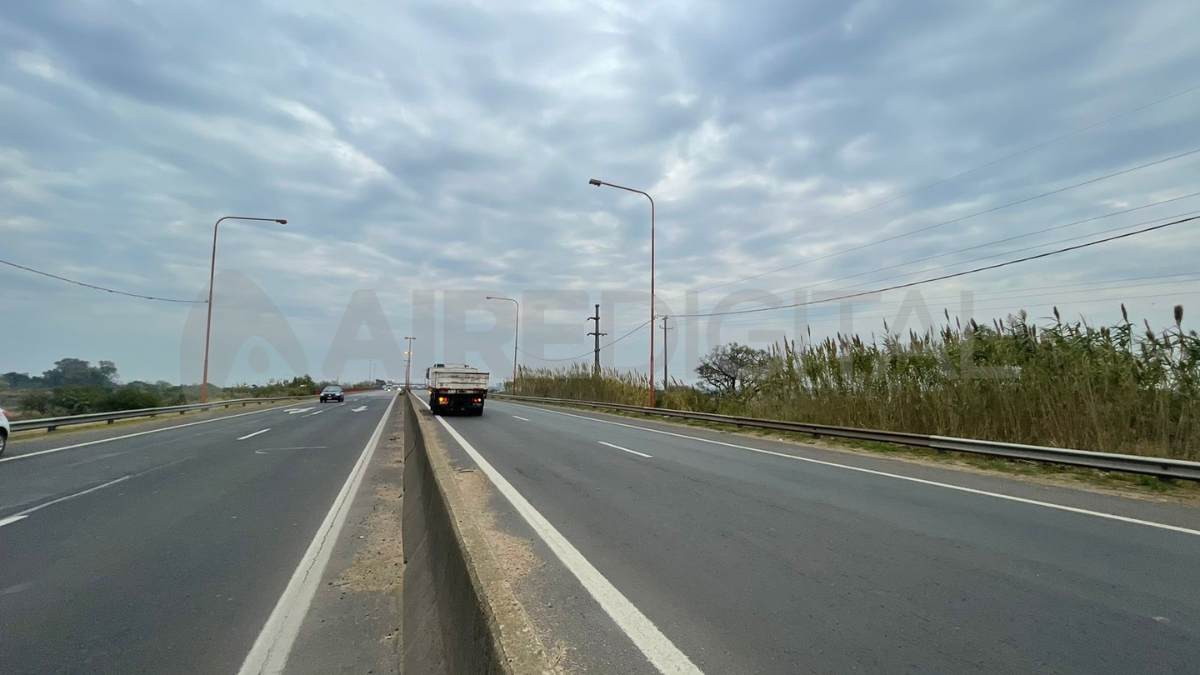 Vialidad Nacional retoma este martes las reparaciones programadas de las juntas en los puentes aliviadores de la Ruta Nacional N° 168, entre La Guardia y el barrio El Pozo. Vialidad Nacional retoma este martes las reparaciones programadas de las juntas en los puentes aliviadores de la Ruta Nacional N° 168, entre La Guardia y el barrio El Pozo.