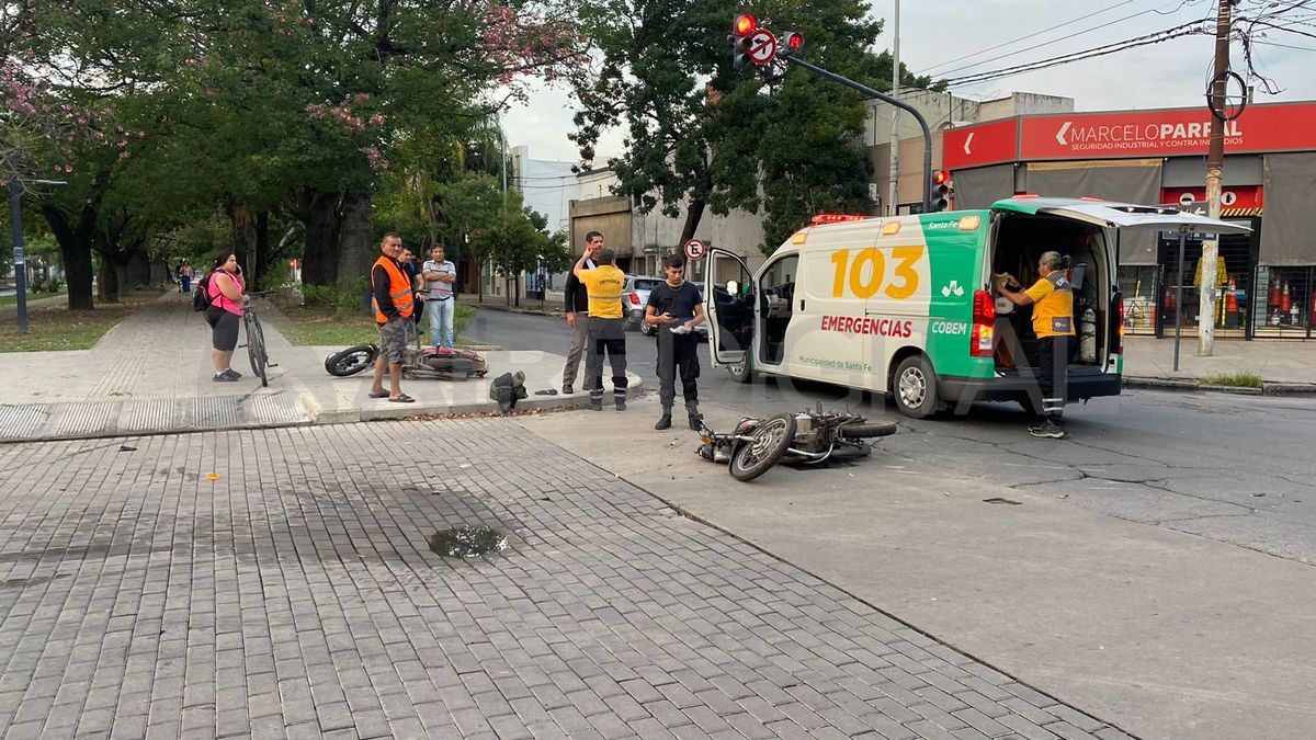 La víctima tenía 61 años y era un inspector de tránsito municipal. El hecho ocurrió este jueves en la intersección de Avenida Freyre con Juan de Garay.