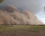 Imágenes apocalípticas del temporal de viento y tierra en La Pampa Imágenes apocalípticas del temporal de viento y tierra en La Pampa