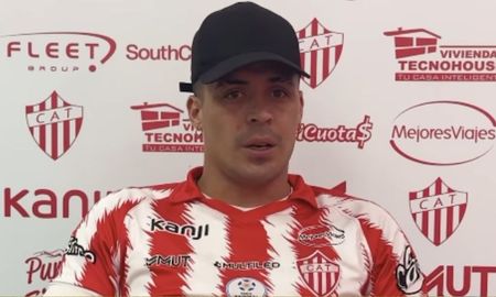 Brian Fernández dejó de entrenar hace un mes y crece la preocupación en Talleres (RE) Brian Fernández dejó de entrenar hace un mes y crece la preocupación en Talleres (RE)
