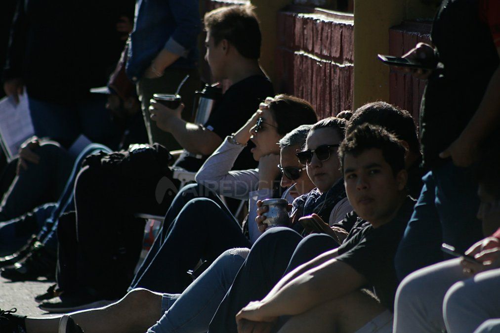 Con la ilusión de ganar la Copa Sudamericana, los hinchas de Colón se preparan para viajar a Paraguay