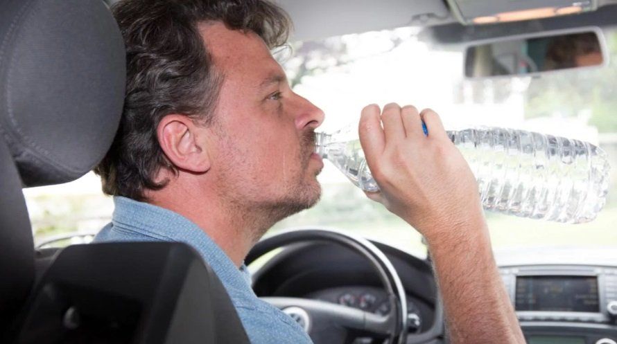 golpe de calor auto.jpg