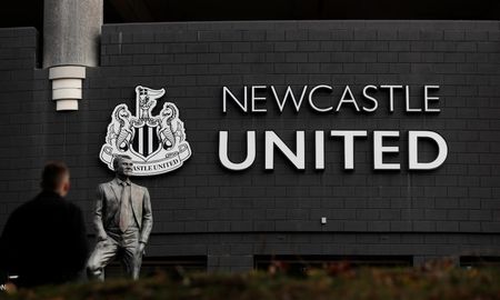 El Newcastle de la Premier League es el nuevo club más rico del mundo, luego de haber sido adquirido por un fondo inversor de Arabia Saudita. El Newcastle de la Premier League es el nuevo club más rico del mundo, luego de haber sido adquirido por un fondo inversor de Arabia Saudita.