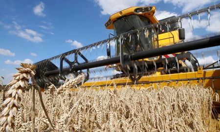 productores del campo advirtieron al gobierno sobre la suba de retenciones productores del campo advirtieron al gobierno sobre la suba de retenciones
