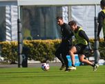 Cambios en defensa para enfrentar a Colombia, en vísperas de la Copa América. Cambios en defensa para enfrentar a Colombia, en vísperas de la Copa América.