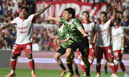 Con gol de Giani, Unión cae 1 a 0 ante Aldosivi. Con gol de Giani, Unión cae 1 a 0 ante Aldosivi.