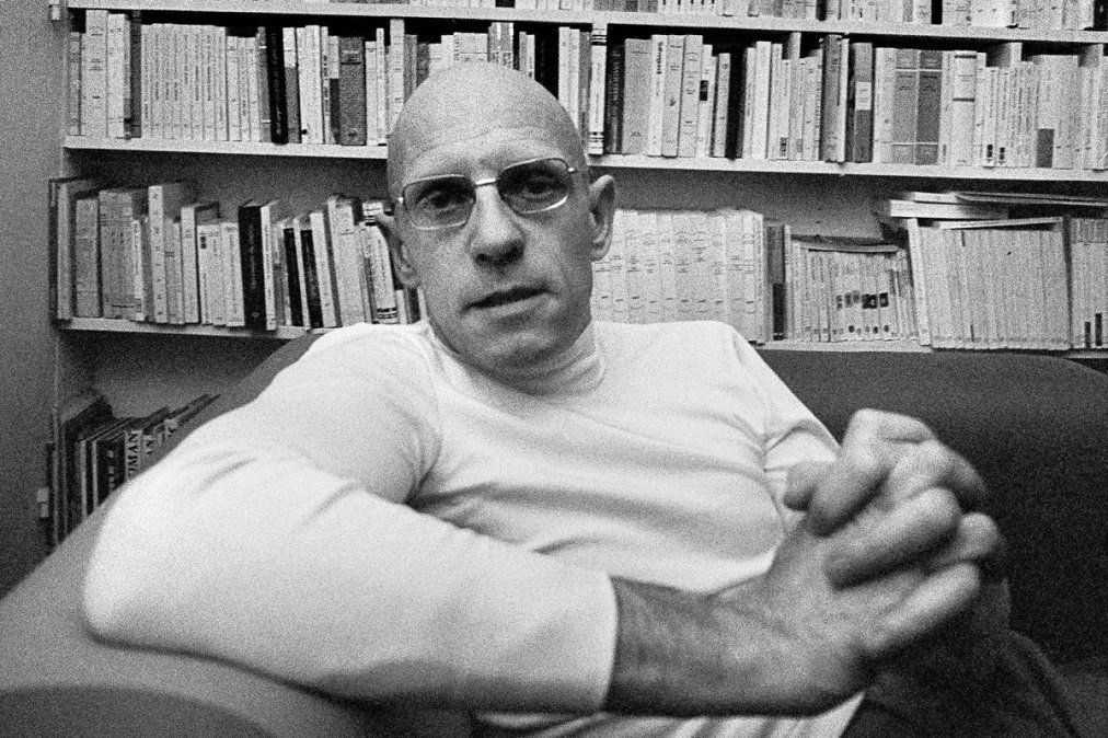 Acusan a Michel Foucault de haber abusado sexualmente de niños en Túnez en la década de 1960