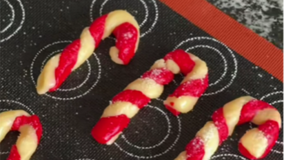 Galletitas bastón de Navidad: la receta fácil y viral para decorar tu mesa dulce