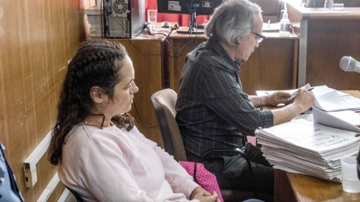 Verónica González de 54 años está acusada de matar a su pareja Carlos Bustamante de 63 años.