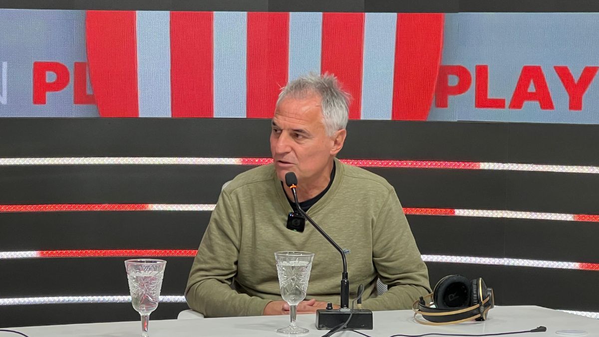 Leonardo Madelón anticipó en Unión Play que un delantero está en camino a Santa Fe y que se aguarda por 4 o 5 refuerzos más.