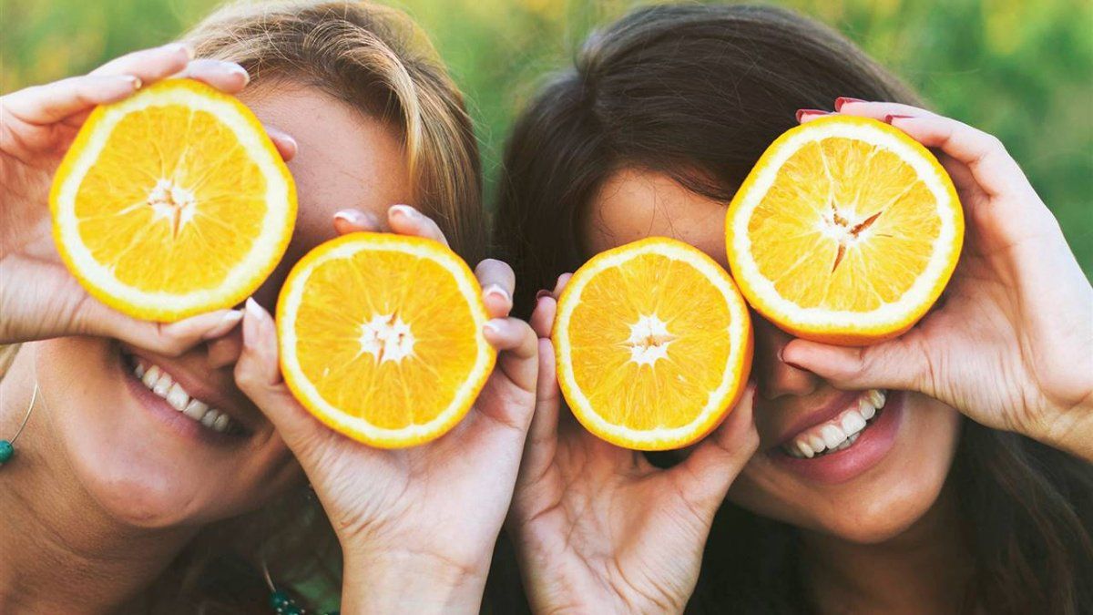 Estos alimentos harán que te sientas más feliz a fin de año