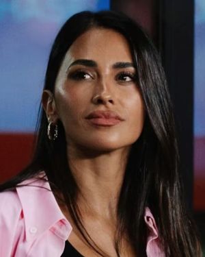 La empresaria rosarina Antonela Roccuzzo acompaña históricamente al capitán del seleccionado argentino en cada compromiso internacional de su carrera.
